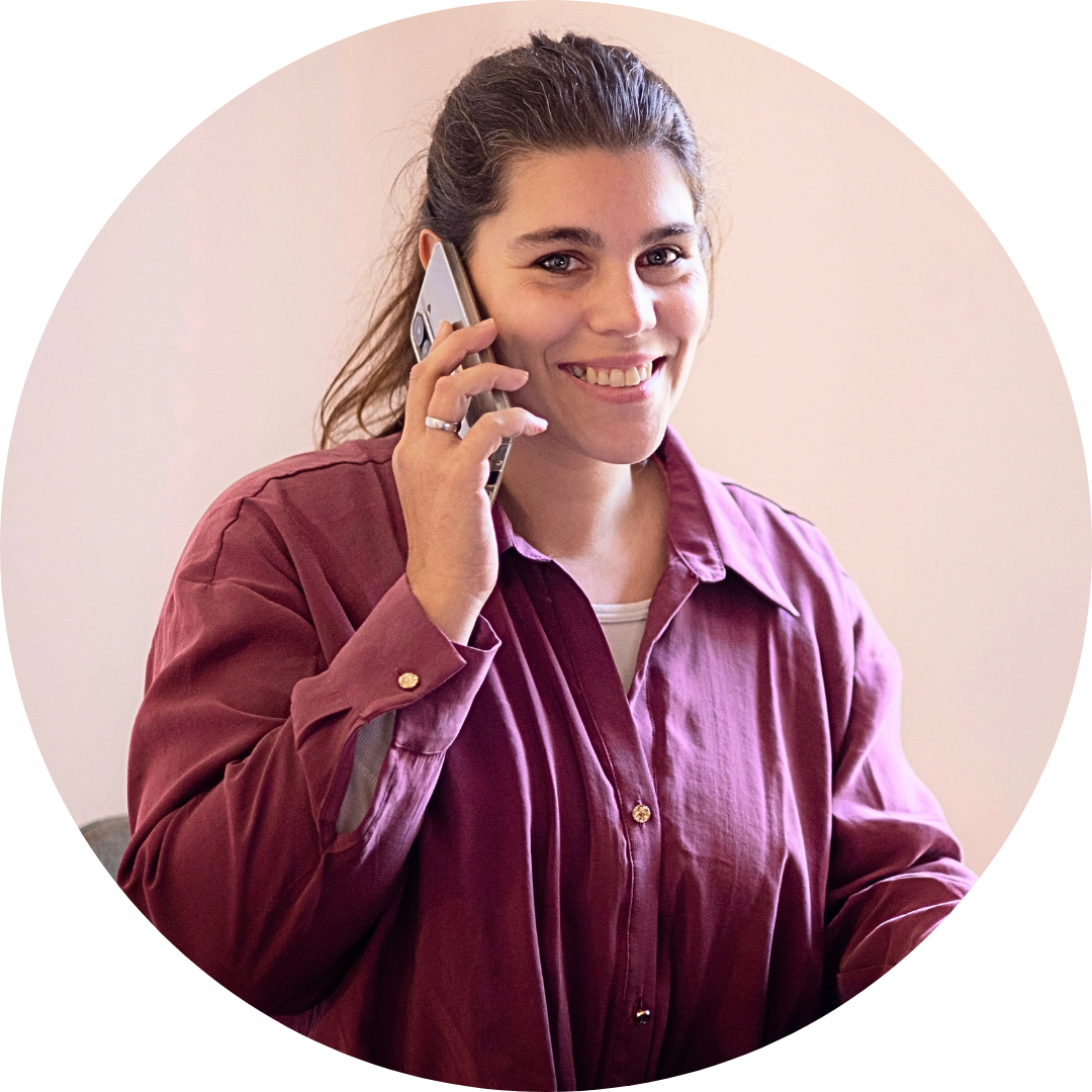 Bilingual Serenity Spain team member